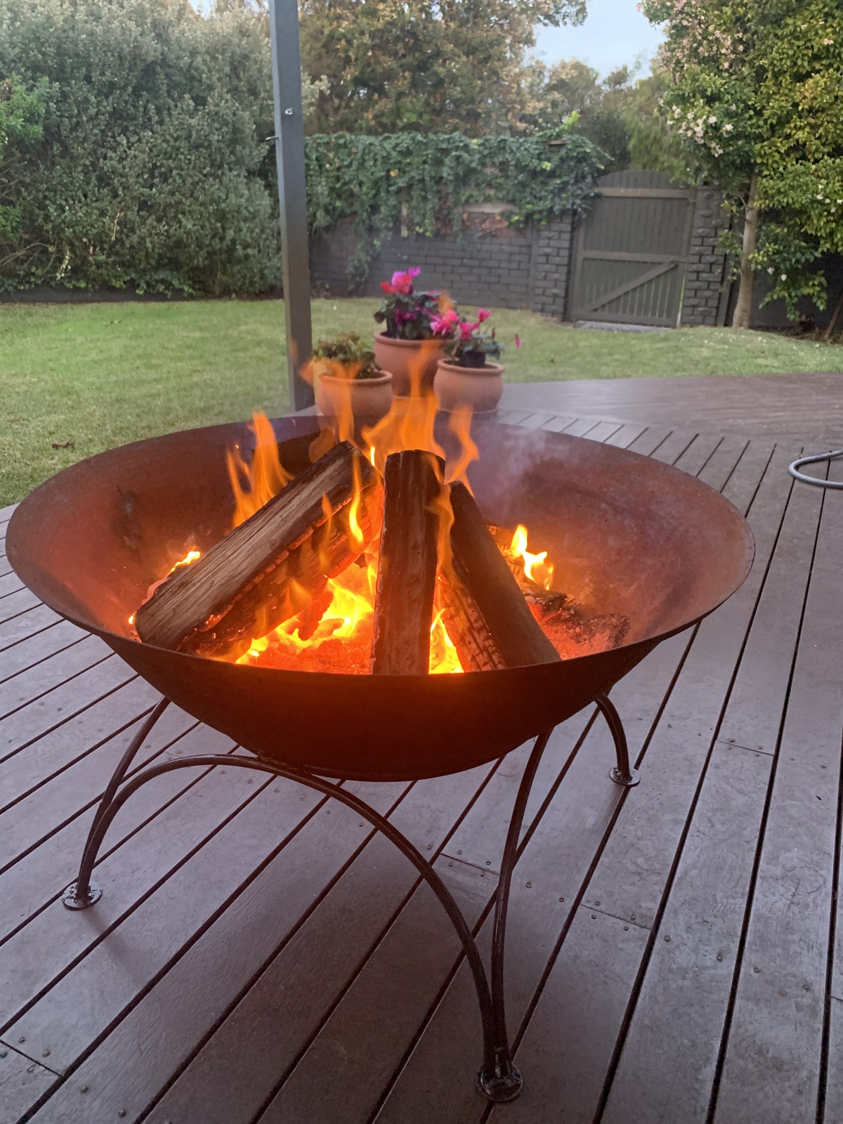 African Cast Iron Fire Pit with Arch Base 